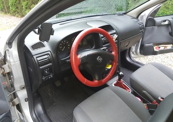 Opel Astra cena 5900 przebieg: 222000, rok produkcji 2007 z Kraków małe 562